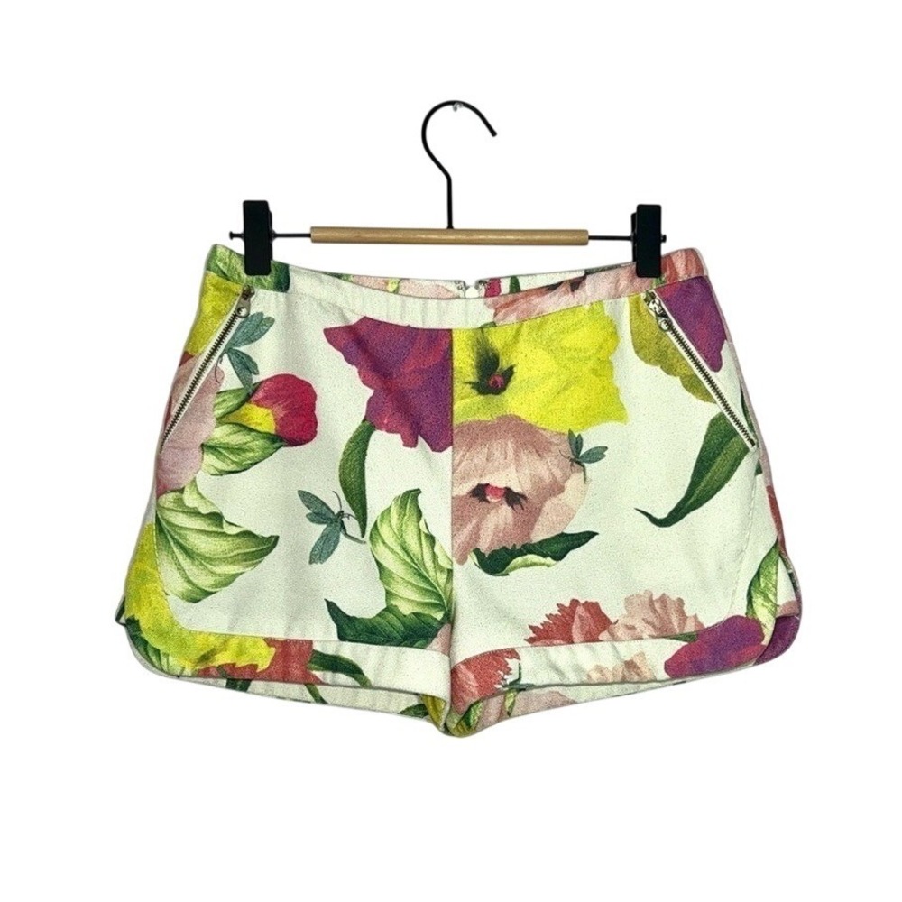 Ted Baker Flowers at High Tea Shorts Size 0